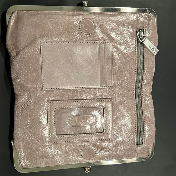 hobo lauren leather bifold clutch wallet Embossed gray/taupe. - Picture 6 of 16